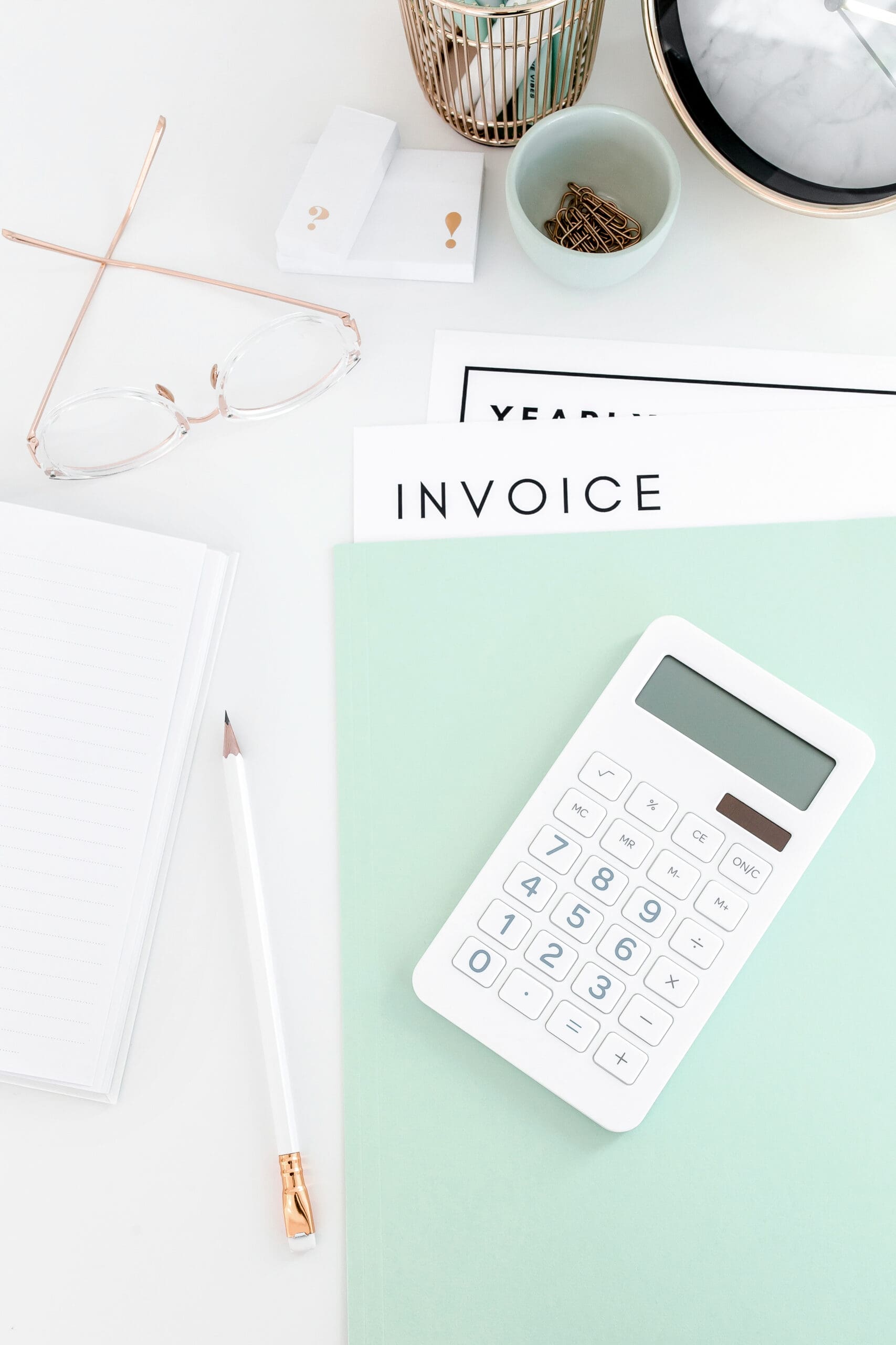 Calculator with invoice